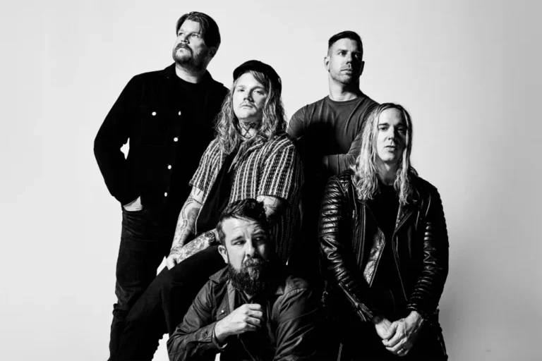 UNDEROATH unleash new single and music video