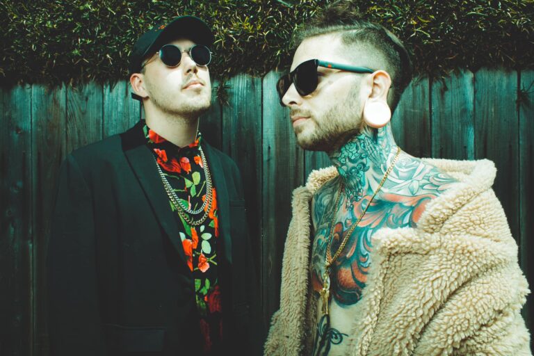 DARKO US post new music video