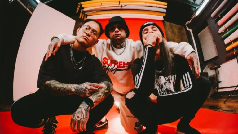 WITHIN DESTRUCTION premiere new single and music video