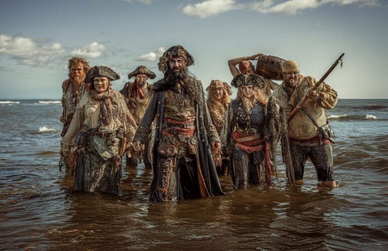 YE BANISHED PRIVATEERS release new single and music video