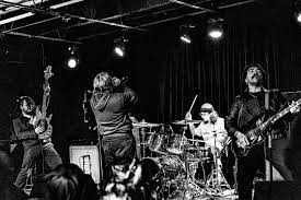 FROMJOY post new single and music video