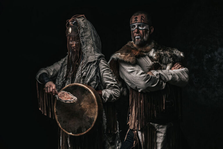 NYTT LAND deliver new single and music video