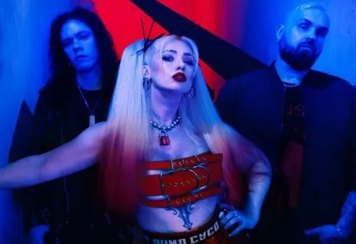 SUMO CYCO drop new single and music video
