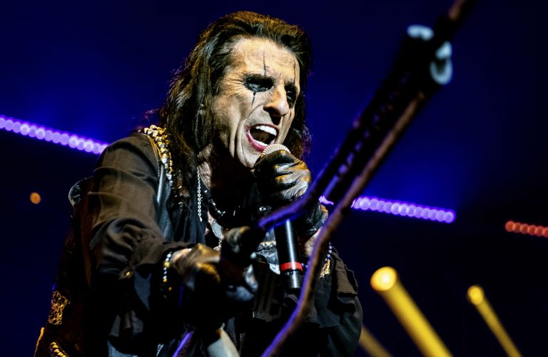 ALICE COOPER announces US tour