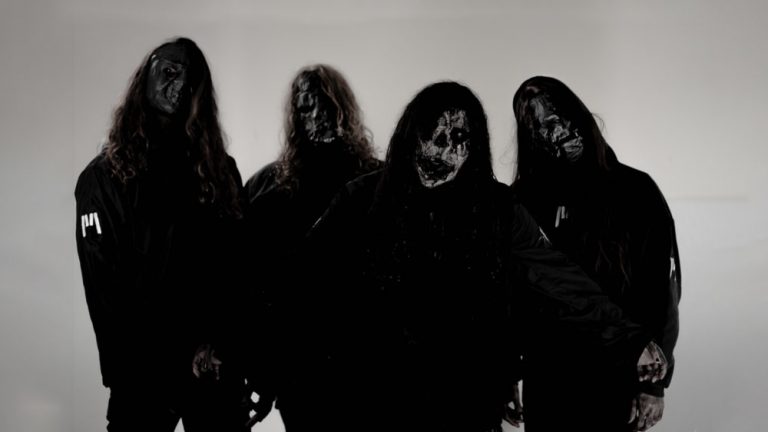 SWOLLEN TEETH unleash new live video