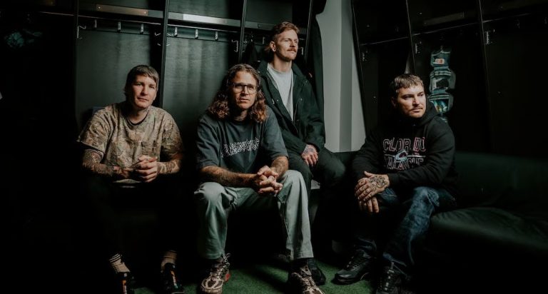 THE AMITY AFFLICTION offer new single and music video