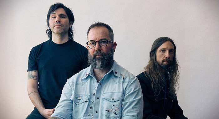 RUSSIAN CIRCLES post new single and music video