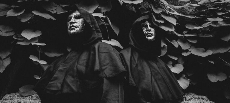 SERPENT premiere new single and lyric video